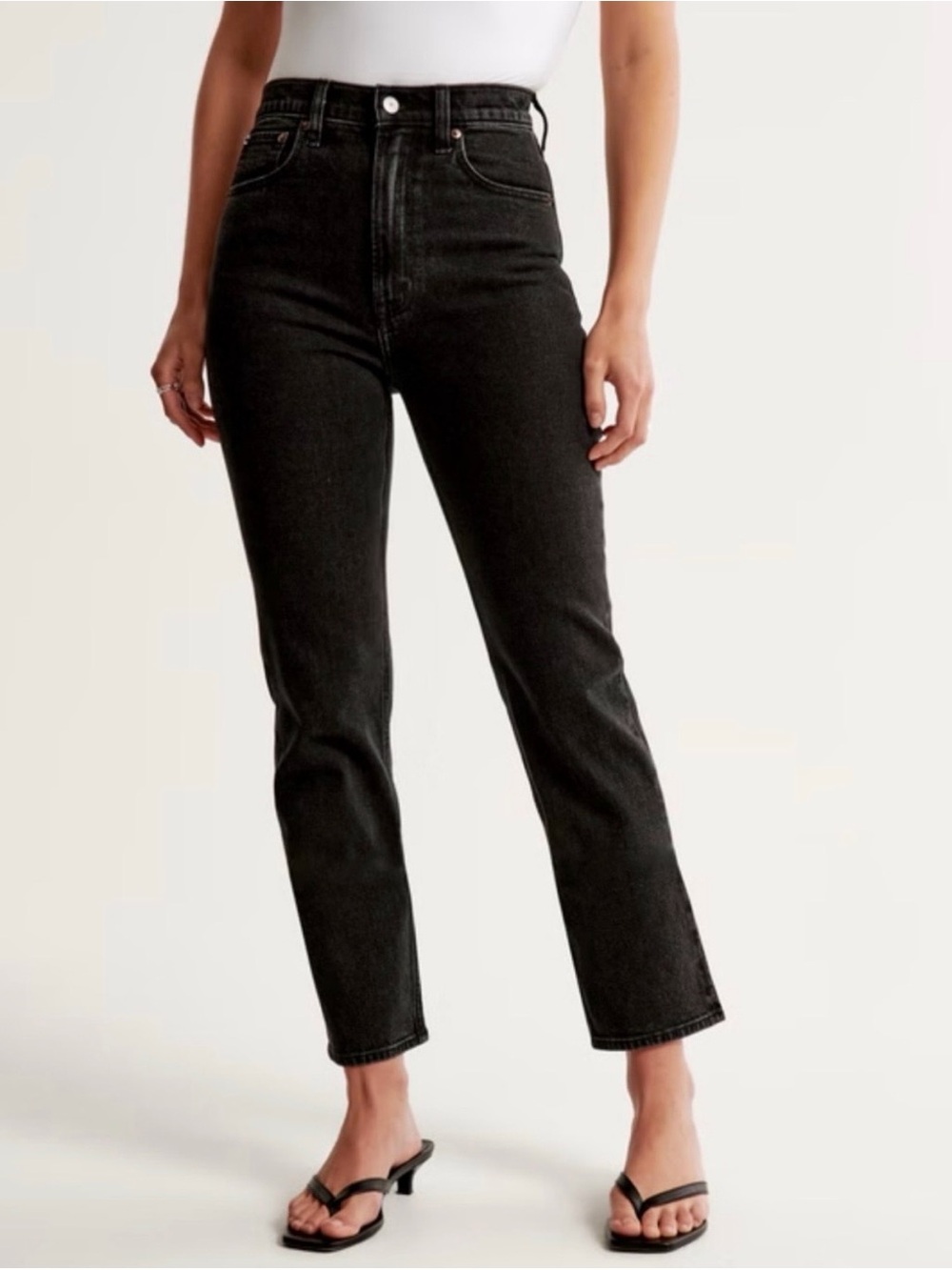 Abercrombie & Fitch The Ankle Straight Ultra High-Rise Curve Love Black Jeans